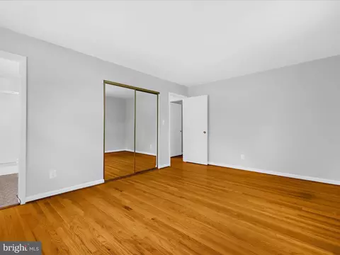 Bedroom - 220 Falcon Dr, Pasadena, MD 21122 photo 6 of 10