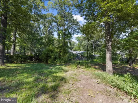 Exterior - 220 Falcon Dr, Pasadena, MD 21122 photo 8 of 9