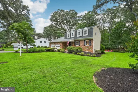 504 Green Forest Dr, Severna Park, MD 21146