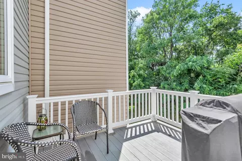 8321 Meadowood Dr, Hanover, MD 21076 photo 36