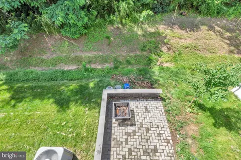 8321 Meadowood Dr, Hanover, MD 21076 photo 37