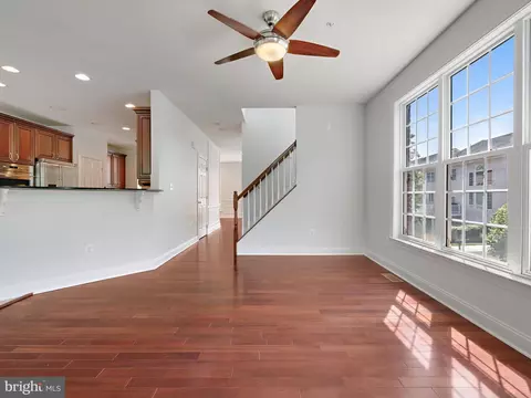 Living - 7730 Terraview Ct, Hanover, MD 21076 photo 11 of 14