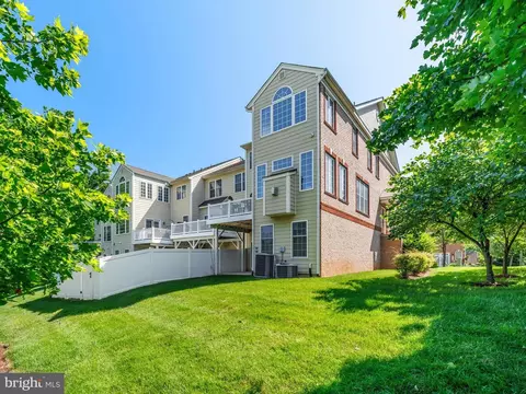 Exterior - 7730 Terraview Ct, Hanover, MD 21076 photo 8 of 12