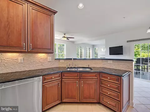 Kitchen - 7730 Terraview Ct, Hanover, MD 21076 photo 3 of 5