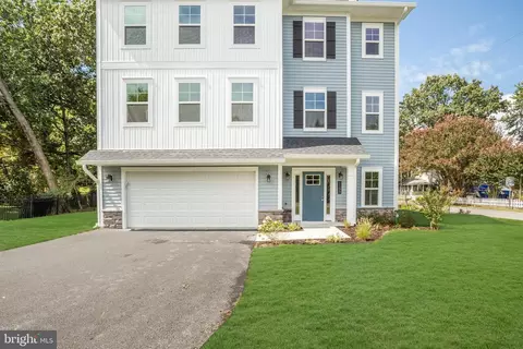 Exterior - 1195 Cedar Ave, Shady Side, MD 20764 photo 4 of 6