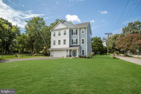 Exterior - 1195 Cedar Ave, Shady Side, MD 20764 photo 3 of 6