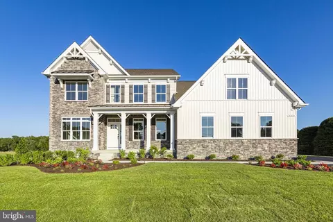 927 Heatherfield Ln, Millersville, MD 21108