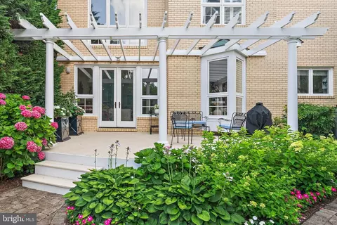 1008 Boucher Ave, Annapolis, MD 21403