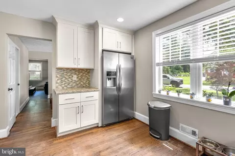 Kitchen - 14 Fallon Dr, Pasadena, MD 21122 photo 4 of 4