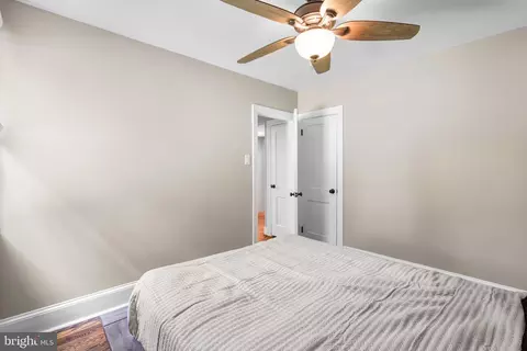 Bedroom - 14 Fallon Dr, Pasadena, MD 21122 photo 2 of 3