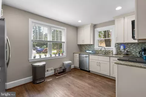 Kitchen - 14 Fallon Dr, Pasadena, MD 21122 photo 1 of 4