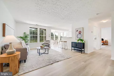 701 Orchard Overlook #103, Odenton, MD 21113
