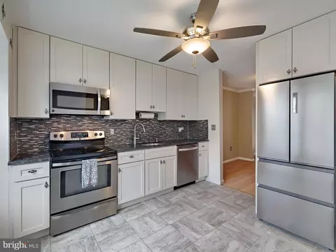 3328 Pescara Ct, Pasadena, MD 21122 photo 2