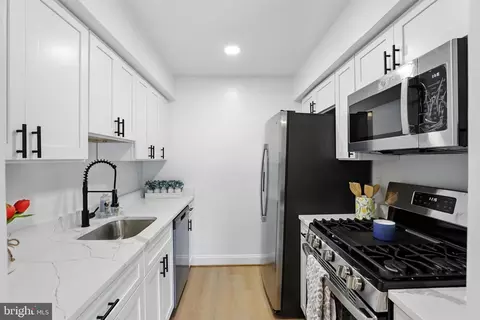 114 Mountain Rd #2C, Glen Burnie, MD 21060