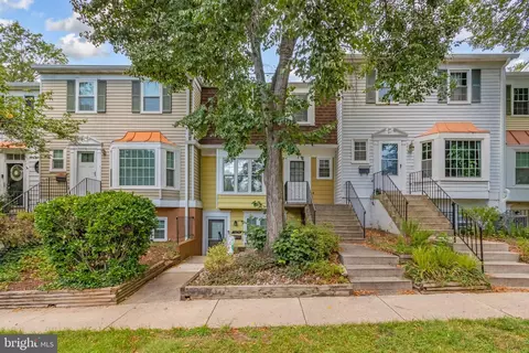 1470 Orleans Ct, Crofton, MD 21114