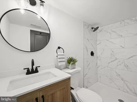 Bath - 7162 Ohio Ave, Hanover, MD 21076 photo 4 of 5