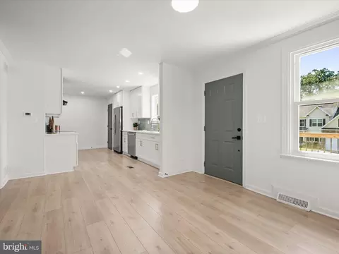 Entry Way - 7162 Ohio Ave, Hanover, MD 21076 photo 2 of 3
