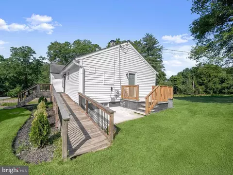 Exterior - 7162 Ohio Ave, Hanover, MD 21076 photo 5 of 8
