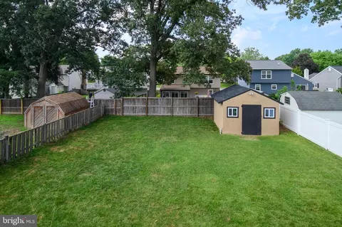 Exterior - 7935 Royal Mint Pl, Pasadena, MD 21122 photo 5 of 11