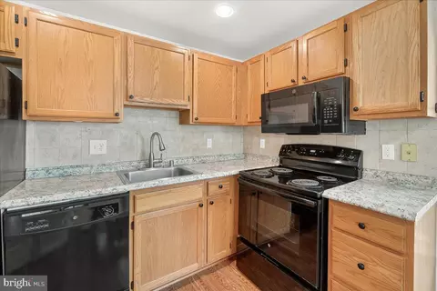Kitchen - 3430 Littleleaf Pl, Laurel, MD 20724 photo 3 of 3