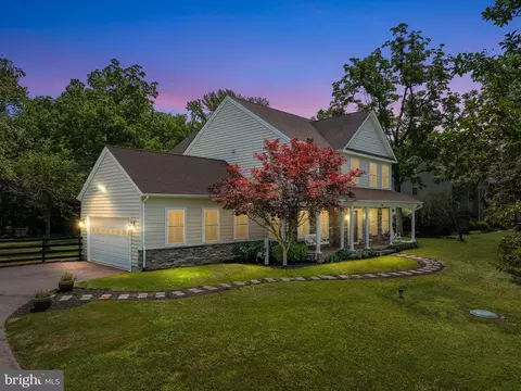 3309 Kenney Ln, Edgewater, MD 21037
