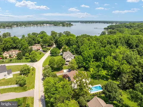 View/Area - 3309 Kenney Ln, Edgewater, MD 21037 photo 5 of 12