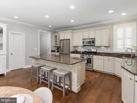Kitchen - 3309 Kenney Ln, Edgewater, MD 21037 photo 5 of 5