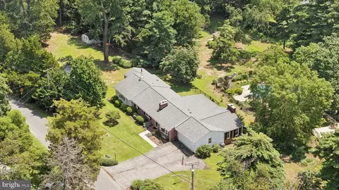 View/Area - 346 Edgewater Rd, Pasadena, MD 21122 photo 2 of 15
