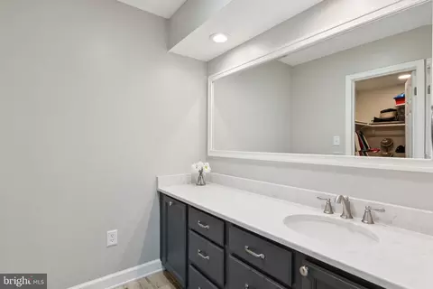 Bath - 346 Edgewater Rd, Pasadena, MD 21122 photo 3 of 6