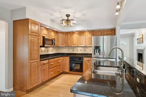Kitchen - 346 Edgewater Rd, Pasadena, MD 21122 photo 1 of 4