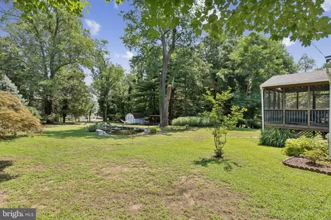 Exterior - 346 Edgewater Rd, Pasadena, MD 21122 photo 13 of 17