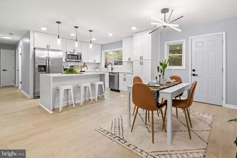 952 Princeton Ter, Glen Burnie, MD 21060