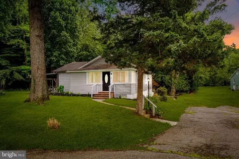 901 Chesterfield Rd, Annapolis, MD 21401