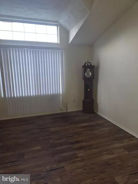 Living - 1407 Gesna Dr, Hanover, MD 21076 photo 1 of 1
