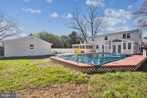 1216 Farmview Rd, Pasadena, MD 21122 photo 14