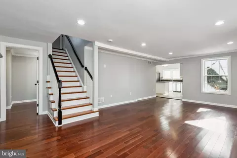 1216 Farmview Rd, Pasadena, MD 21122 photo 17