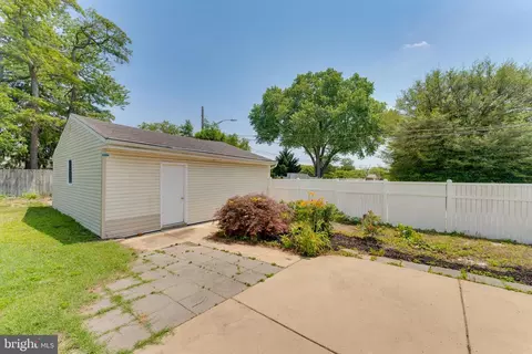1216 Farmview Rd, Pasadena, MD 21122 photo 16
