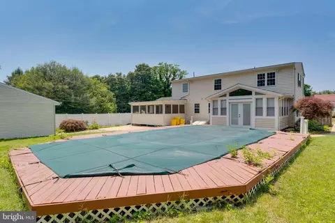 1216 Farmview Rd, Pasadena, MD 21122 photo 7