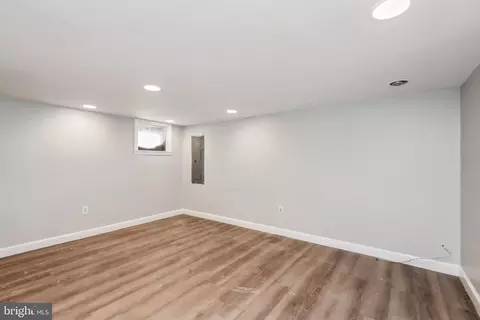 1216 Farmview Rd, Pasadena, MD 21122 photo 32
