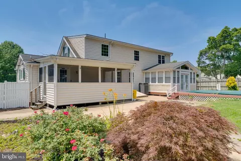 1216 Farmview Rd, Pasadena, MD 21122 photo 6