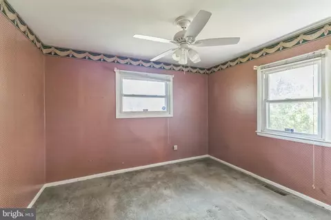 Bedroom - 764 224th St, Pasadena, MD 21122 photo 1 of 4
