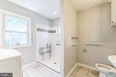 Other - 764 224th St, Pasadena, MD 21122 photo 2 of 5
