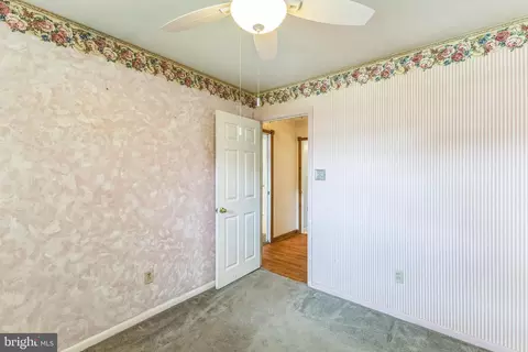 Bedroom - 764 224th St, Pasadena, MD 21122 photo 4 of 4