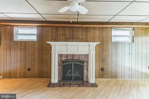 Living - 764 224th St, Pasadena, MD 21122 photo 8 of 8