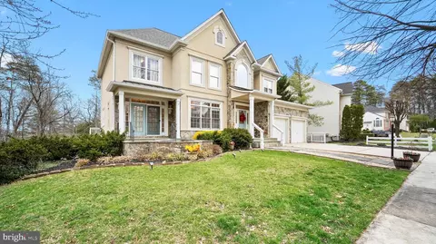 Exterior - 8508 Summershade Dr, Odenton, MD 21113 photo 3 of 11