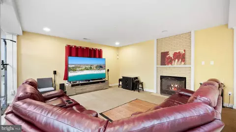 Other - 8508 Summershade Dr, Odenton, MD 21113 photo 11 of 17