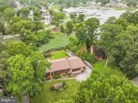 View/Area - 1428 Oak Bluff Rd, Edgewater, MD 21037 photo 1 of 3