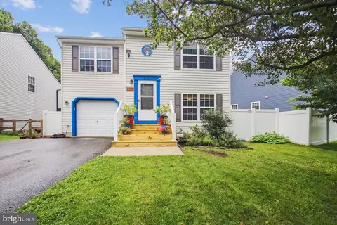 7713 West Dr, Glen Burnie, MD 21060