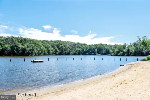 View/Area - 2054 Shore Dr, Edgewater, MD 21037 photo 3 of 6