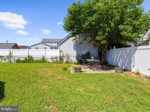 166 Meadow Rd, Pasadena, MD 21122 photo 28